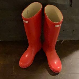 Red Hunter boots